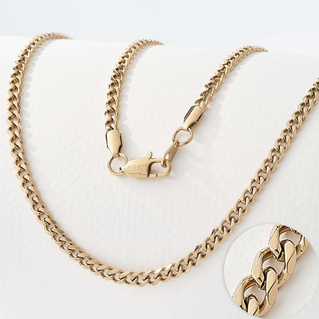 Cadenas en Oro laminado con el color, brillo y textura del Oro Italiano