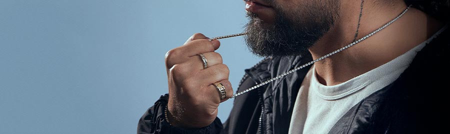 Historia de la joyería - Esmeraldas Colombia oro laminado y cadenas